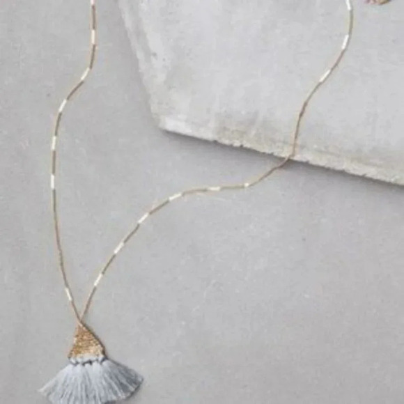 AE Grey Tassel Pyramid Triangle Necklace - Picture 1 of 4